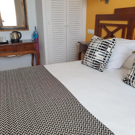 Boutique Arenas Hotel 2*