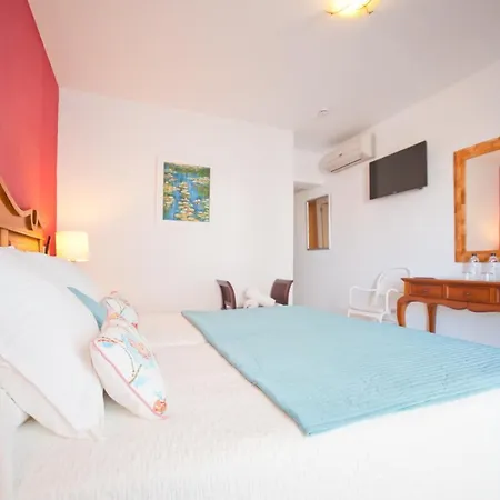 Hotel Boutique Arenas Es Cana